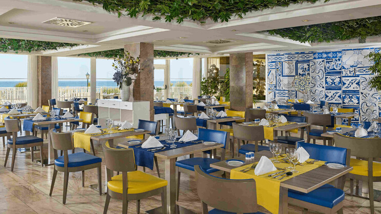 Holiday Inn Algarve - Armacao de Pera